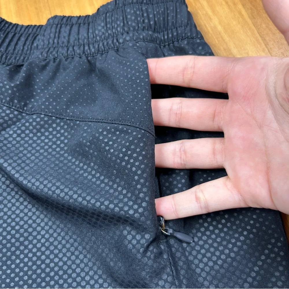 Peloton Athletic Running Shorts Men Medium Black Lined‎ Gym Training Activewear